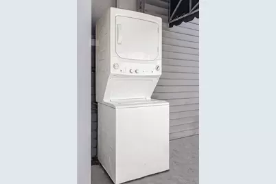 322 E Kaley Street #B, Orlando, FL 32806 - Photo 8