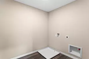 1017 5th St, Port Orange, FL 32129 - Photo 20