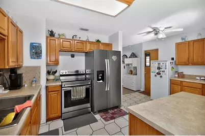 10223 N Armenia Avenue, Tampa, FL 33612 - Photo 12