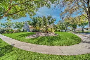 16610 Majestic Ct, Clermont, FL 34711 - Photo 46