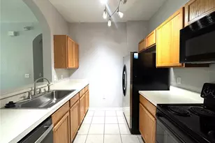 8660 Buccilli Dr, Orlando, FL 32829 - Photo 8