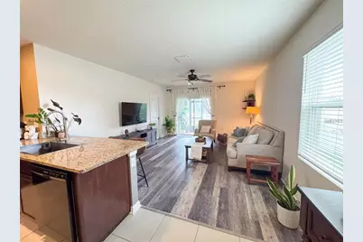 11124 Leland Groves Drive, Riverview, FL 33579 - Photo 10