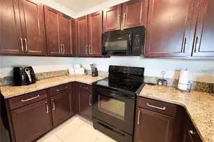 11124 Leland Groves Dr, Riverview, FL 33579 - Photo 16