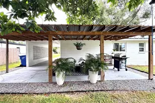 9616 Pineridge Ave, Riverview, FL 33578 - Photo 26