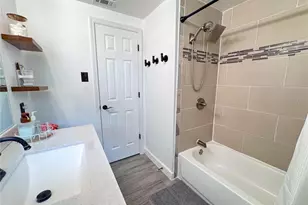 9616 Pineridge Ave, Riverview, FL 33578 - Photo 14