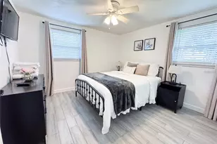 9616 Pineridge Ave, Riverview, FL 33578 - Photo 18