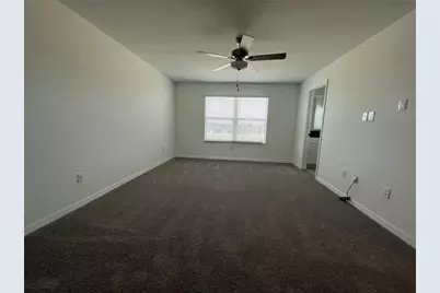 10337 Trumpet Honeysuckle Way, San Antonio, FL 33576 - Photo 16