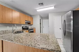 38820 Berta Dr, Zephyrhills, FL 33540 - Photo 6