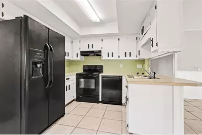 196 Durrell Circle, Winter Haven, FL 33884 - Photo 2