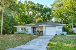 1355 Sage Dr, Dunedin, FL 34698 - Photo 2