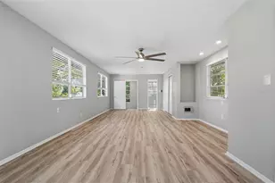 405 Shore Dr E, Oldsmar, FL 34677 - Photo 48