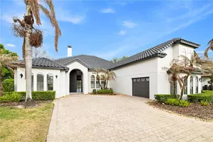 812 Johns Point Dr, Oakland, FL 34787 - Photo 2