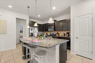 5425 Misty Oak Cir, Davenport, FL 33837 - Photo 10