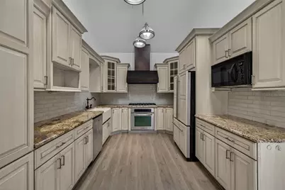 1330 Cherry Street NE, Saint Petersburg, FL 33701 - Photo 24