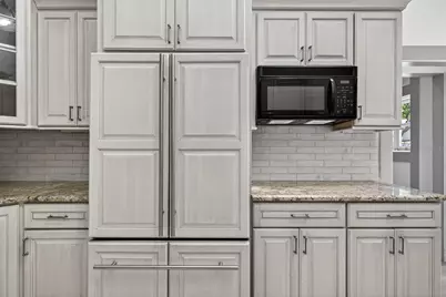 1330 Cherry Street NE, Saint Petersburg, FL 33701 - Photo 28