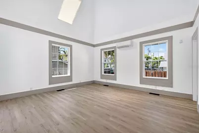 1330 Cherry Street NE, Saint Petersburg, FL 33701 - Photo 32