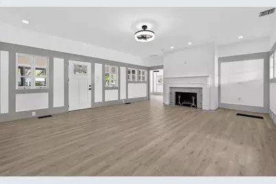 1330 Cherry Street NE, Saint Petersburg, FL 33701 - Photo 14