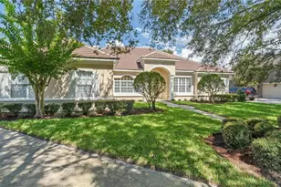 7773 Debeaubien Dr, Orlando, FL 32835 - Photo 2