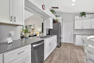 144 Hilltop St, Davenport, FL 33837 - Photo 8