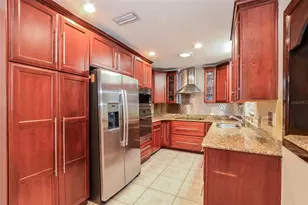 525 Susan Dr, Lakeland, FL 33803 - Photo 6