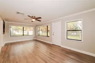 525 Susan Dr, Lakeland, FL 33803 - Photo 8