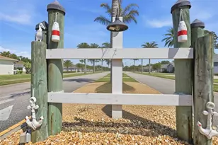 403 Central Mariners Dr, Edgewater, FL 32141 - Photo 42