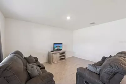 5367 Douglas Fir Drive, Saint Cloud, FL 34771 - Photo 10