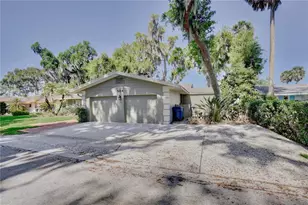 504 Banning Beach Rd, Tavares, FL 32778 - Photo 4