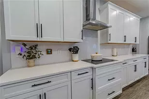 132 Lake Dr, Oviedo, FL 32765 - Photo 12