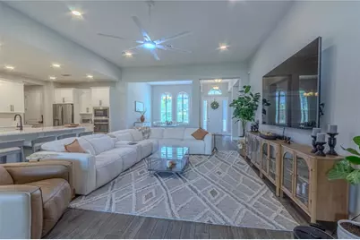 132 Lake Drive, Oviedo, FL 32765 - Photo 10