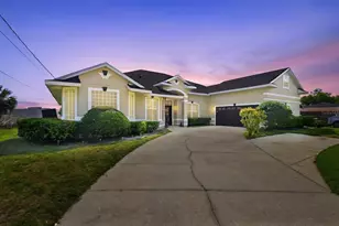 1051 Dunbar Ave, Sanford, FL 32771 - Photo 2