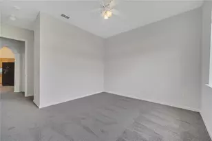 817 Terrace Ridge Cir, Davenport, FL 33896 - Photo 14