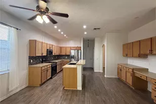 4413 Riverton Dr, Orlando, FL 32817 - Photo 8