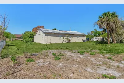 23090 Railroad Avenue, Alva, FL 33920 - Photo 6