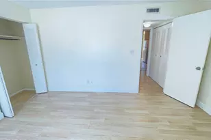 7504 Needle Leaf Pl, Tampa, FL 33617 - Photo 26
