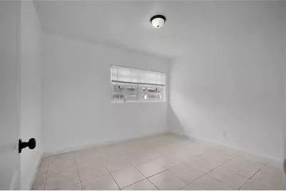 885 N 9th Street, Eagle Lake, FL 33839 - Photo 16