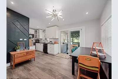 106 E Jinkins Circle, Sanford, FL 32773 - Photo 10