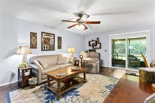 2246 Coach House Blvd, Orlando, FL 32812 - Photo 6