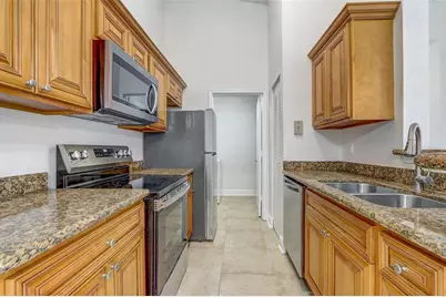 708 Secret Harbor Unit 204 Lane #204, Lake Mary, FL 32746 - Photo 10