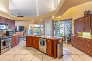 987 Kerwood Cir, Oviedo, FL 32765 - Photo 10