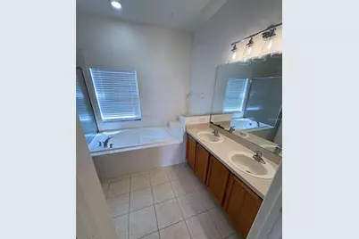 3637 Weatherfield Drive, Kissimmee, FL 34746 - Photo 12