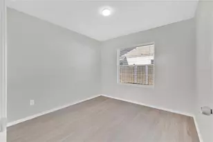 2733 Mint Dr, Orlando, FL 32837 - Photo 16