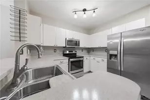 204 E South St, Orlando, FL 32801 - Photo 8