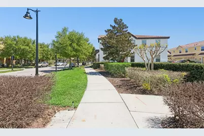 9938 Eagle Creek Center Boulevard, Orlando, FL 32832 - Photo 30