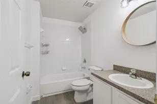 219 E 15th St, Apopka, FL 32703 - Photo 12