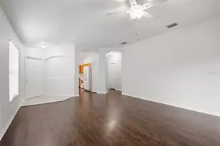 5751 Autumn Shire Dr, Zephyrhills, FL 33541 - Photo 16