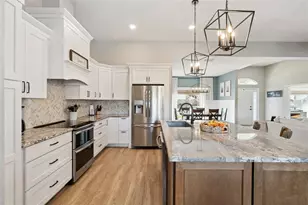 16805 Beauclaire Ct, Tavares, FL 32778 - Photo 20