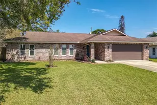 1815 Travelers Palm Dr, Edgewater, FL 32132 - Photo 1