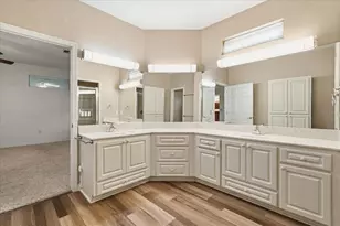 1075 Motorcoach Dr, Polk City, FL 33868 - Photo 14