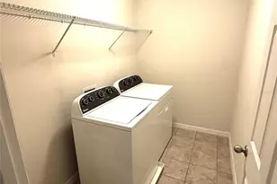 19363 Fallglo Dr, Orlando, FL 32827 - Photo 18